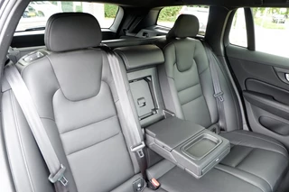 Volvo V60 Volvo V60 2.0 T5 Momentum Scan Line Rijklaar 12MND BOVAG Garantie - afbeelding nr 13