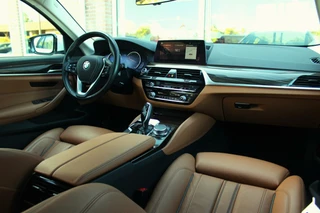 BMW 5 Serie ➡️ BMW 5-serie Touring 520i G31 Corporate Lease Executive | Luxury-Line | Camera | LED | Trekhaak | 2e eigenaar | 18 inch | 184 pk | Leer | Stoelverwarming | Cruise-control | - afbeelding nr 12