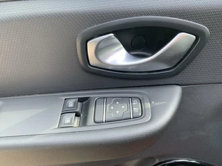 Renault Clio Renault Clio 0.9 TCe Zen BJ`18 NAP NL Navi Trekhaak Elekpakket - afbeelding nr 25