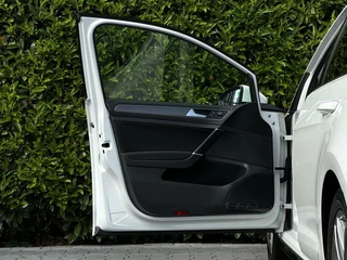 Volkswagen Golf Volkswagen Golf 1.4 TSI Highline Business R, NAVI, R-LINE CRUISE, ECC-AIRCO, CARPLAY, DYNAMISCH LED, PARKEERSENSOREN, LICHTMETAAL 17 - afbeelding nr 34