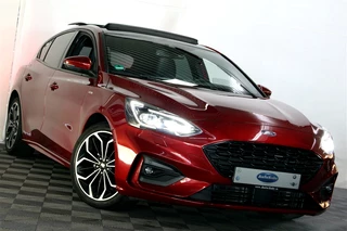 Ford Focus Ford Focus 1.5 EcoBoost ST-Line AUT PANO B&O HUD CARPLAY ACC STOELVW '19 - afbeelding nr 10