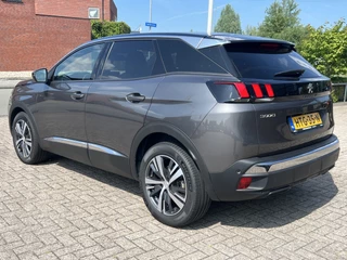 Peugeot 3008 Peugeot 3008 1.2 130 pk Automaat Allure Pack Navigatie Camera Carplay ACC DAB Stoelverwarming Keyless Led 18 Inch Velgen Zwart Dak Parkeersensoren Getint Glas - afbeelding nr 3