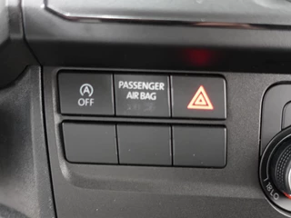 Volkswagen Transporter Volkswagen Transporter 2.0 TDI L1H1 Airco Cruise control Trekhaak Parkeersensoren 3-zits Sidebars Euro6 - afbeelding nr 23