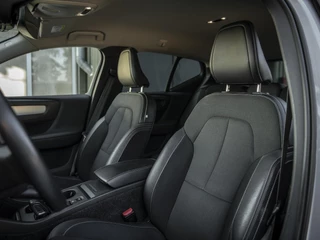 Volvo XC40 Volvo XC40 1.5 T3 Momentum Pro | Intellisafe ProLine & Surround | Audio Line | El. achterklep | Navi + Apple Carplay & Android Auto | Stoelverwarming | PDC V+A + Camera achter | Full LED | Draadloos opladen - afbeelding nr 48