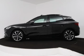 SEAT Leon Seat Leon 1.4 TSI eHybrid PHEV FR Business Intense (PANORAMADAK, STUURVERWARMING, ACHTERUITRIJCAMERA, GOED ONDERHOUDEN) - afbeelding nr 2