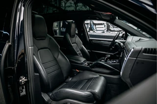 Porsche Cayenne Porsche Cayenne 3.0 Cayenne 3.0 Bose| stoel verw/koeling | sportstoelen | lucht vering | Sportchrono | 360 - afbeelding nr 21