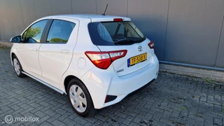 Toyota Yaris Toyota Yaris 1.0 VVT-i Comfort - afbeelding nr 8
