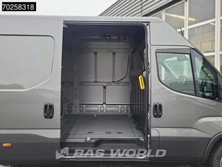 Iveco Daily Iveco Daily 35S21 Automaat 2025 model L2H2 ACC LED CarPlay Velgen Camera 12m3 Airco - afbeelding nr 7