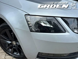Škoda Octavia Skoda Octavia Combi 1.0 TSI Greentech Sport Business - afbeelding nr 5