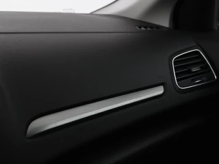 Renault Mégane Renault Mégane 1.3 TCe Bose | Camera | Keyless | Carplay |  Navigatie | Sfeerverlichting | Cruise Control | Climate control | Dodehoek detectie - afbeelding nr 27