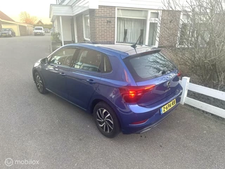 Volkswagen Polo Volkswagen Polo 1.0 TSI Life Business DSG AUTOMAAT LED VERLICHTING CARPLAY PARKEERSENSOREN ADAPTIVE CRUISE CONTROLE MOOIE AUTO!! - afbeelding nr 3