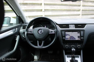 Škoda Octavia Skoda Octavia Combi 1.4 TSI Businessline AUTOMAAT TREKHAAK CAMERA - afbeelding nr 9