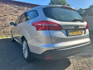 Ford Focus Ford Focus Wagon 1.0 EcoBoost ST Line Business - afbeelding nr 18