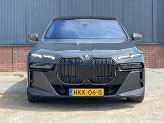 BMW 7 Serie BMW 7 Serie 750e xDrive M-Sport - afbeelding nr 2