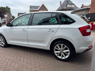 Škoda Rapid Škoda Rapid SPACEBACK 1.2 TSI 90PK GREENTECH DRIVE / PANO / NAVI / DSG! - afbeelding nr 8