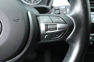 BMW X1 BMW X1 sDrive18i 136pk Centennial Executive AUTOMAAT NL-Auto NAP Clima Cruise Navi PDC 17