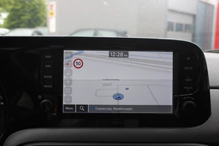 Hyundai i10 Hyundai i10 1.2 Premium Navi/Carplay/Cam/Pdc/wint/All weather 15