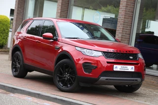 Land Rover Discovery Sport Land Rover Discovery Sport 2.0 Si4 4WD Pure Panorama Leer Navi LED Dealer OH - afbeelding nr 1