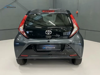 Toyota Aygo Toyota Aygo 1.0 VVT-i x-joy | 15'' velgen | Camera | Carplay - afbeelding nr 4