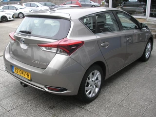 Toyota Auris Toyota Auris 1.8 Hybrid Aspiration 94.000 km - afbeelding nr 24