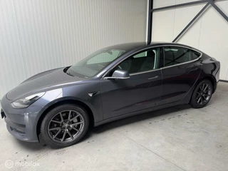 Tesla Model 3 Tesla Model 3 Standard RWD Plus 60 kWh - afbeelding nr 2