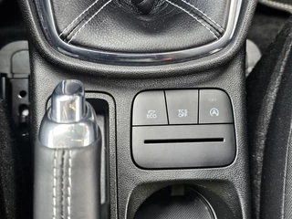 Ford Fiesta Ford Fiesta 1.0 EcoBoost ST-Line Navigatie | Cruise control | Led dagrijverlichting | Climate control | PDC | Lane assist | Dealeronderhouden! - afbeelding nr 25