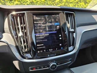 Volvo V60 Volvo V60 B3 Ultimate Dark | H&K Audio | Pilot assist | Demo | Vraag naar de actuele tellerstand - afbeelding nr 19