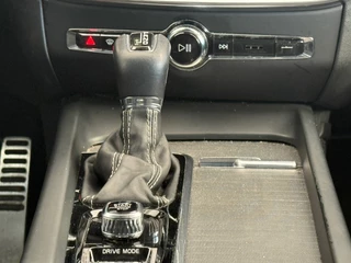 Volvo S60 Volvo S60 2.0 T5 250PK R design Harman Kardon|BLIS|Memory| - afbeelding nr 19