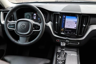 Volvo XC60 Volvo XC60 2.0 T4 Inscription /PANODAK/MEMORY/CAMERA/HUD/STOELVERW./KEYLESS/CARPLAY! - afbeelding nr 12