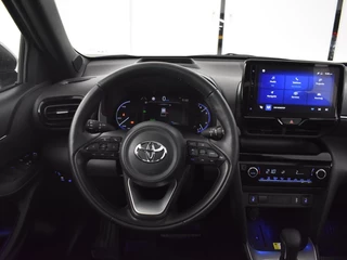Toyota Yaris Cross Toyota Yaris Cross Demo 1.5 Hybrid Style | Panoramadak | HUD - afbeelding nr 16