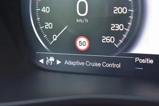 Volvo XC40 Volvo XC40 T2 129Pk Aut. Business Pro | Driver Assist | Park Assist - afbeelding nr 24