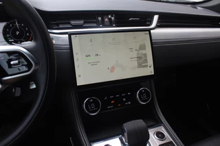 Jaguar F-PACE Jaguar F-PACE 2.0 P400e PHEV R-Dynamic S / 360Camera / Leder / Virtual Cockpit / 19'' / Blackpack / DAB / Stoelverwarming / Cruise Control - afbeelding nr 19