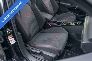 Volkswagen Golf Volkswagen Golf 2.0 TSI GTI Clubsport Akra Pano DSG - afbeelding nr 37