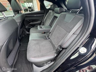 Hyundai Tucson Hyundai Tucson 1.6 T  PHEV N Line Sky 4WD  65km Electr rijden  hierna Hybride , N-Line Luxe uitvoering Panorama Schuif / Kantel dak  , Dodehoek directie , 360o camera , Navigatie , Electr voorstoelen - afbeelding nr 26