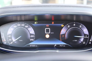 Peugeot 3008 Peugeot 3008 1.2 130PK BLUE LEASE PREMIUM | 19