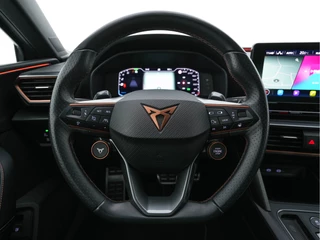 CUPRA Leon Aut. * DIGI-COCKPIT | LED-LIGHTS | ADAPT.CRUISE | LEATHER-MICROFIBRE | SHIFT-PADDLES | CAMERA | DAB | CUPRA-CONNECT | LANE-ASSIST | AMBIENT-LIGHT | 19