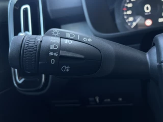 Volvo XC40 Stuurwiel verwarmd | Navigatie - afbeelding nr 22