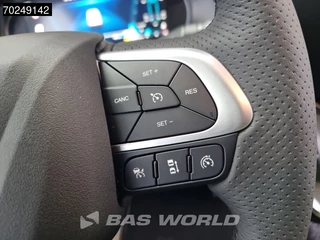 Iveco Daily Iveco Daily 35C21 210PK Automaat L2H2 Dubbellucht LED ACC 3.5t trekhaak Navi L2H2 12m3 Airco Trekhaak - afbeelding nr 21