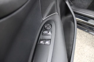 Citroën C4 Citroën C4 1.2 PureTech Live - afbeelding nr 18