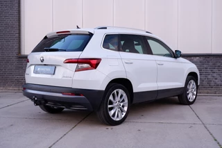 Škoda Karoq | Elek. Trekhaak | LED | Navi | Carplay | Camera - afbeelding nr 2