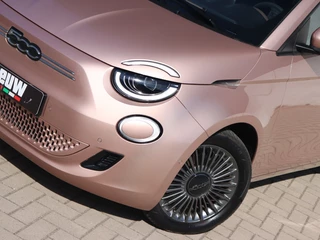 Fiat 500e Fiat 500e 3+1 Icon 42 kWh | LED | Winter | Camera | Navi - afbeelding nr 3