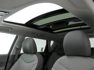 Kia e-Soul Kia e-Soul EV Executive-Plus-Line (INCL-BTW) Aut  *PANO | NAPPA-LEATHER | LED-LIGHTS | NAVI-FULLMAP |  CAMERA | KEYLESS | ECC | PDC | CRUISE | DAB | DIGI-COCKPIT | COMFORT-SEATS | 16