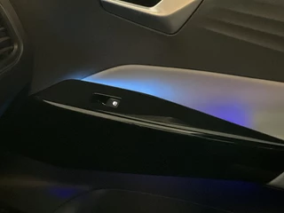 Volkswagen ID.3 Volkswagen ID.3 Pro 58 kWh HUD Carplay Adap.Cruise Cam Elek.Stoel Sfeerverlichting! - afbeelding nr 8