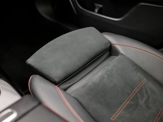 Mercedes-Benz A-Klasse (SCHUIFDAK, GROOT NAVI, LEDER/ALCANTARA, STOELVERWARMING, WIDESCREEN, SPORTSTOELEN, CAMERA, GETINT GLAS, NIEUWSTAAT) - afbeelding nr 28