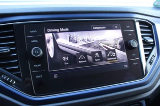 Volkswagen T-Roc Volkswagen T-Roc 1.5 TSI DSG R-Line 1eEIGNR! VIRTUAL ACC CARPLAY DAB STOELVW '20 - afbeelding nr 20