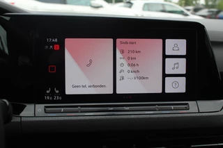 Volkswagen Golf Volkswagen Golf 2.0 TSI GTI Clubsport / Panoramadak / Camera / Head-up / 19'' / IQ Lights / Keyless / Dodehoek / DAB / Stoelverwarming / ACC - afbeelding nr 26