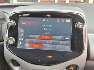 Toyota Aygo Toyota Aygo 1.0 VVT-i X-Play Limited 5Drs /Navi/Camera/Apple/Android/Airco/garantie - afbeelding nr 31