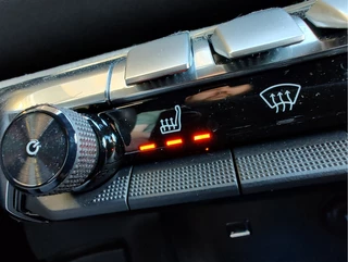 Peugeot 3008 Massagestoelen | Stoelverwarming | 19