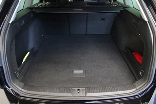 Volkswagen Passat Volkswagen Passat Variant 1.5 TSI Business - afbeelding nr 23