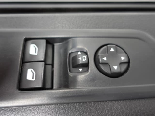 Peugeot Expert Peugeot Expert 180PK Automaat L3 Premium Dubbele Cabine Navigatie Trekhaak Parkeersensoren Apple Carplay Cruise control Airco - afbeelding nr 27